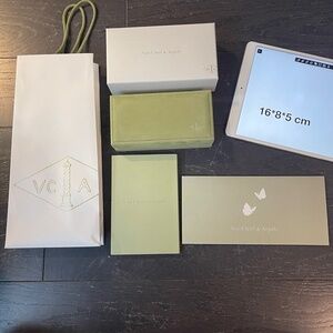 Full Set Van Cleef & Arpels VCA Bracelet Box+Outer Box+Bag+care book+envelop